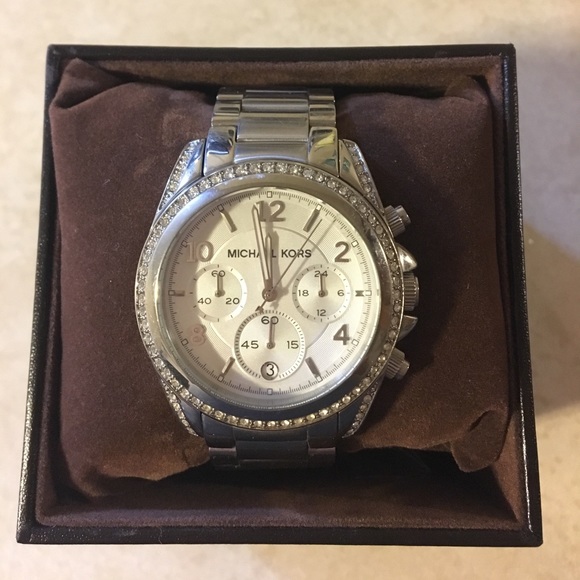 Michael Kors Watch - Picture 1 of 1